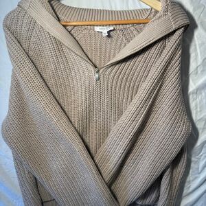 Talbots Women's Tan and Cream sweater
